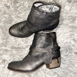 Corkys Boutique Booties